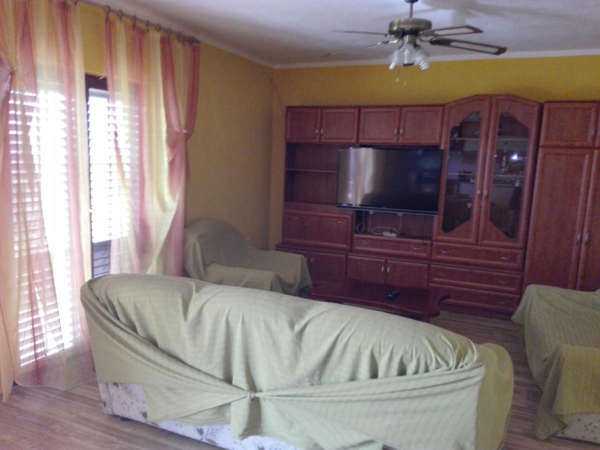 Apartment Luka Trogir Zewnętrze zdjęcie