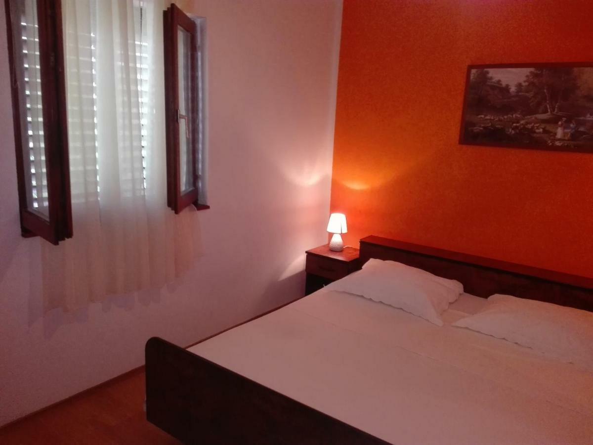 Apartment Luka Trogir Zewnętrze zdjęcie